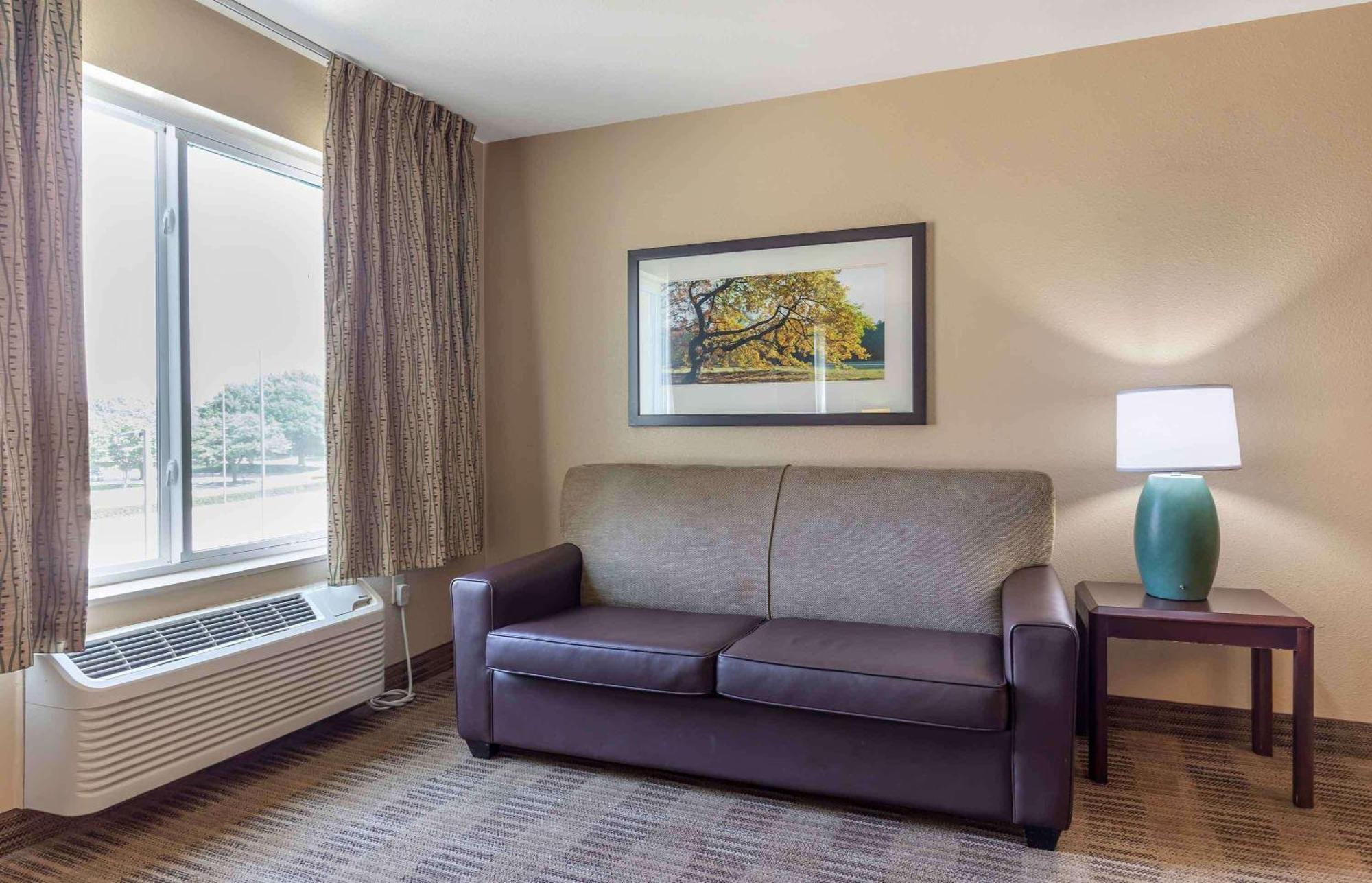 Extended Stay America Suites - Los Angeles - Глендейл Экстерьер фото
