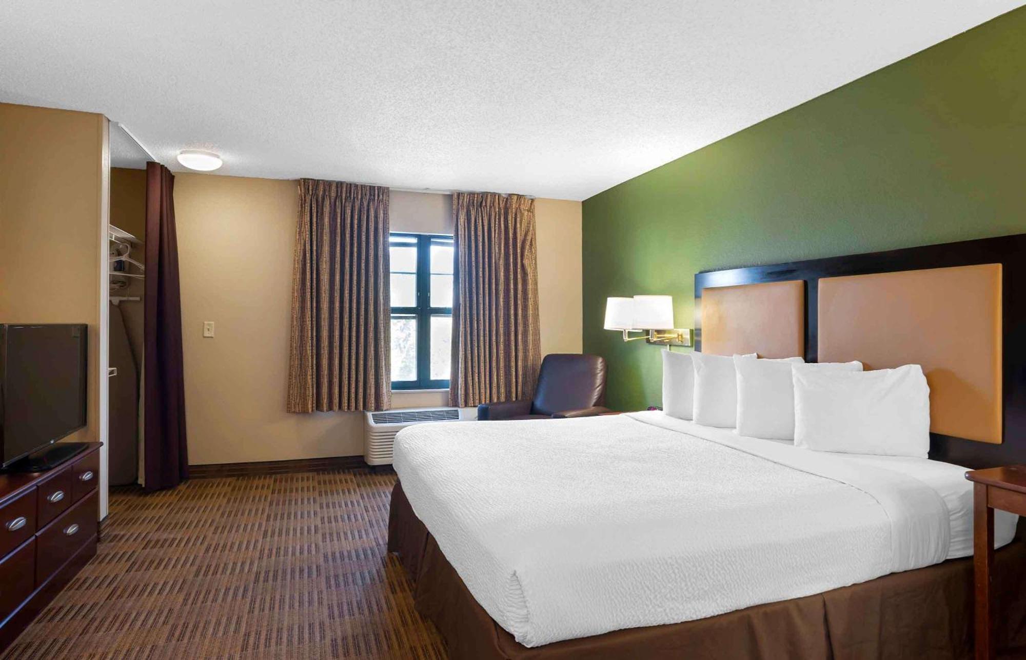 Extended Stay America Suites - Los Angeles - Глендейл Экстерьер фото